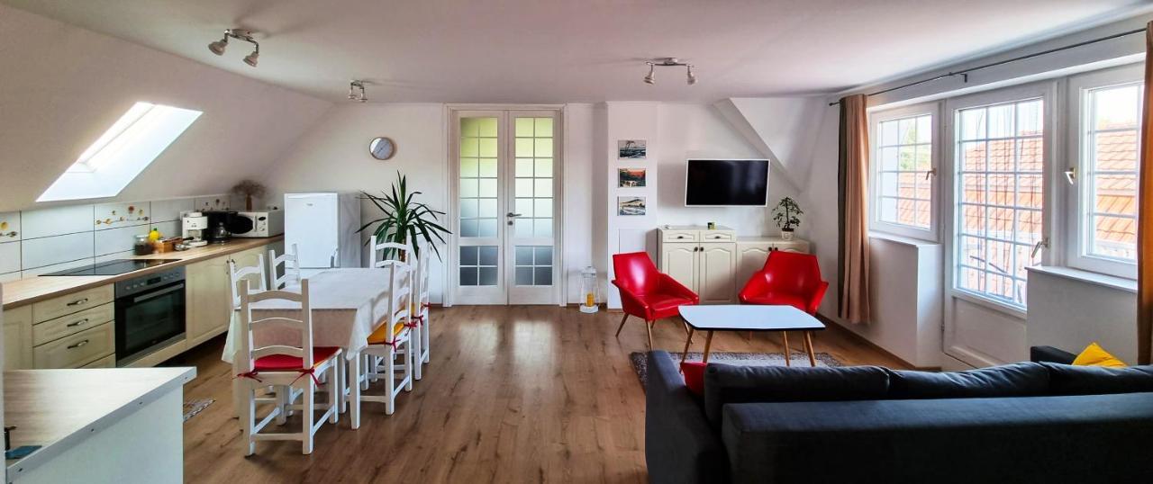 White Apartment Keszthely Exteriér fotografie